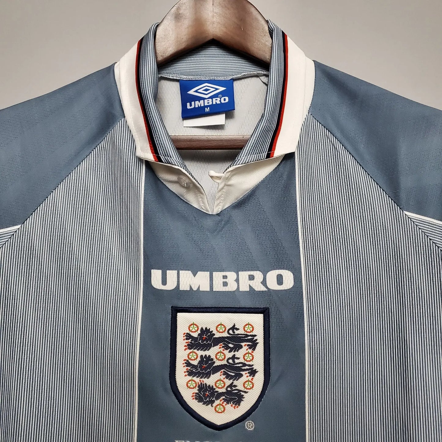 1996 England away retro kit Retro-footballkits