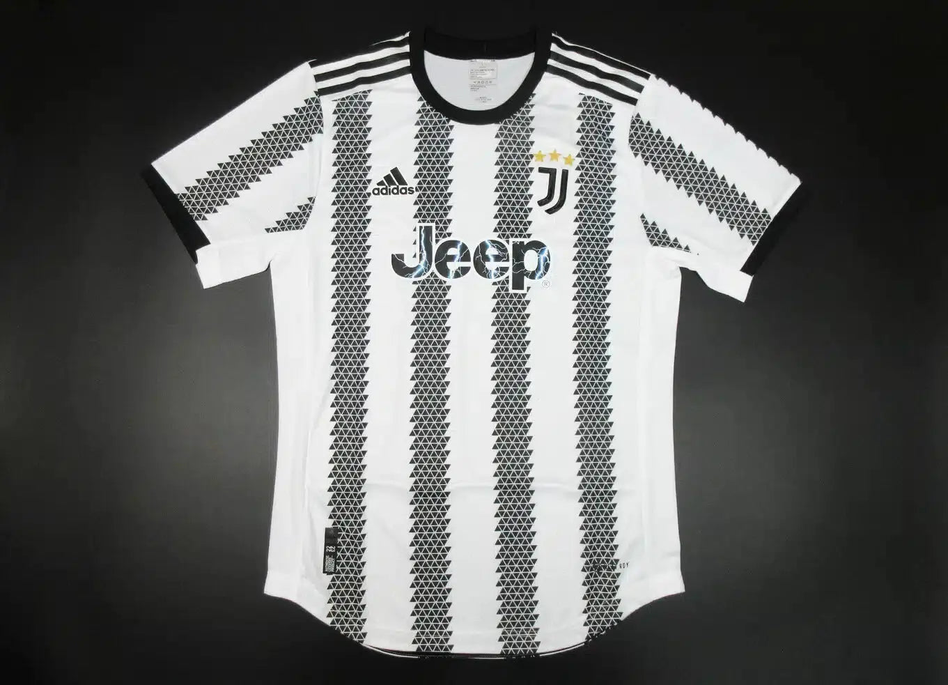 Juventus 22/23 Home Kit- Player Version Retro-footballkits