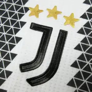 Juventus 22/23 Home Kit- Player Version Retro-footballkits