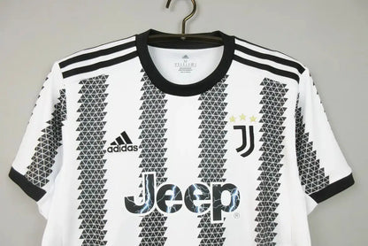 Juventus 22/23 Home – Fan Version Retro-footballkits