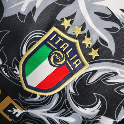 22/23 Special Edition Italy x Versace Black kit - Fan Version Retro-footballkits