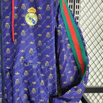 Real Madrid 23/24 Gucci Special Windbreaker Retro-footballkits