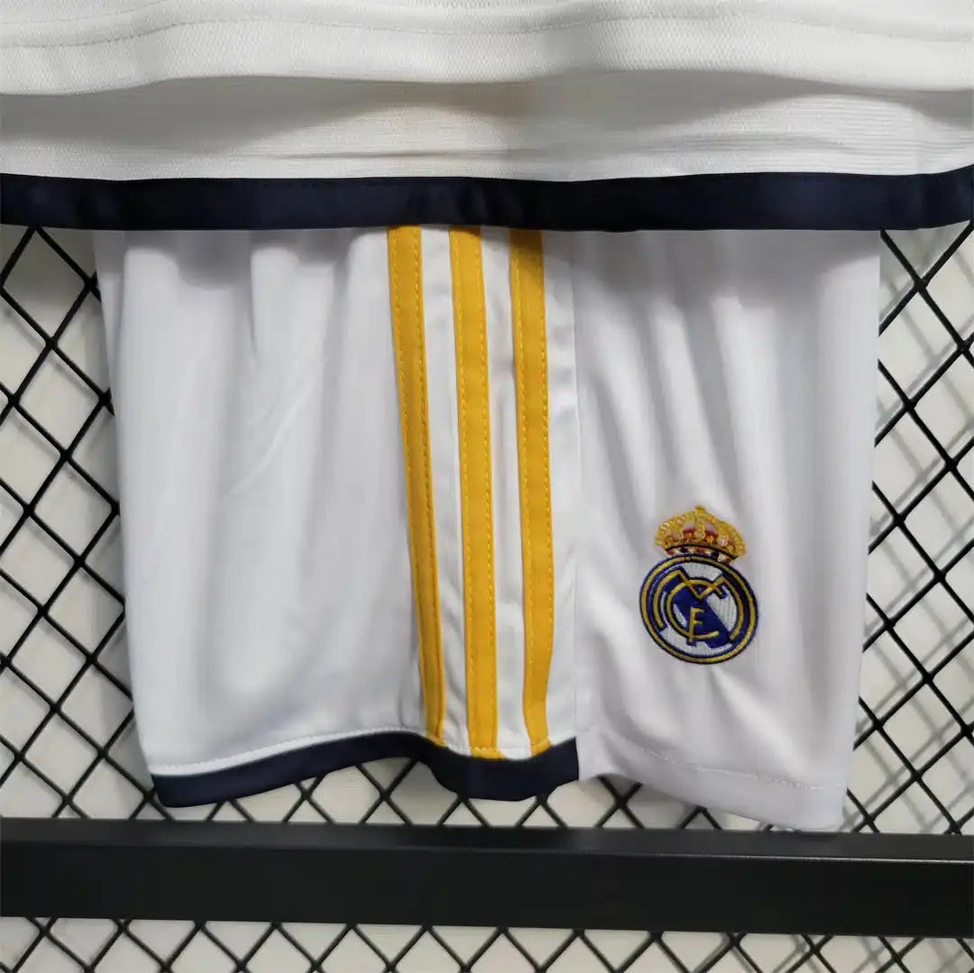 Real Madrid 23/24 Home Kit – Kids Kit Retro-footballkits