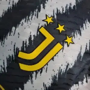 Juventus 23/24 Home Kit – Player Version Retro-footballkits