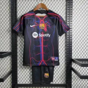 FC Barcelona 23/24 Patta- Kids Kit Retro-footballkits