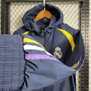 Real Madrid 23/24 Windbreaker Retro-footballkits