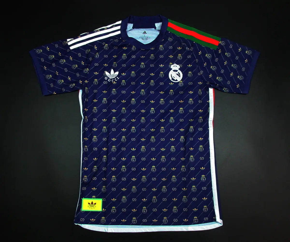 Real Madrid 24/25 Gucci Blue Kit  – Player version Retro-footballkits