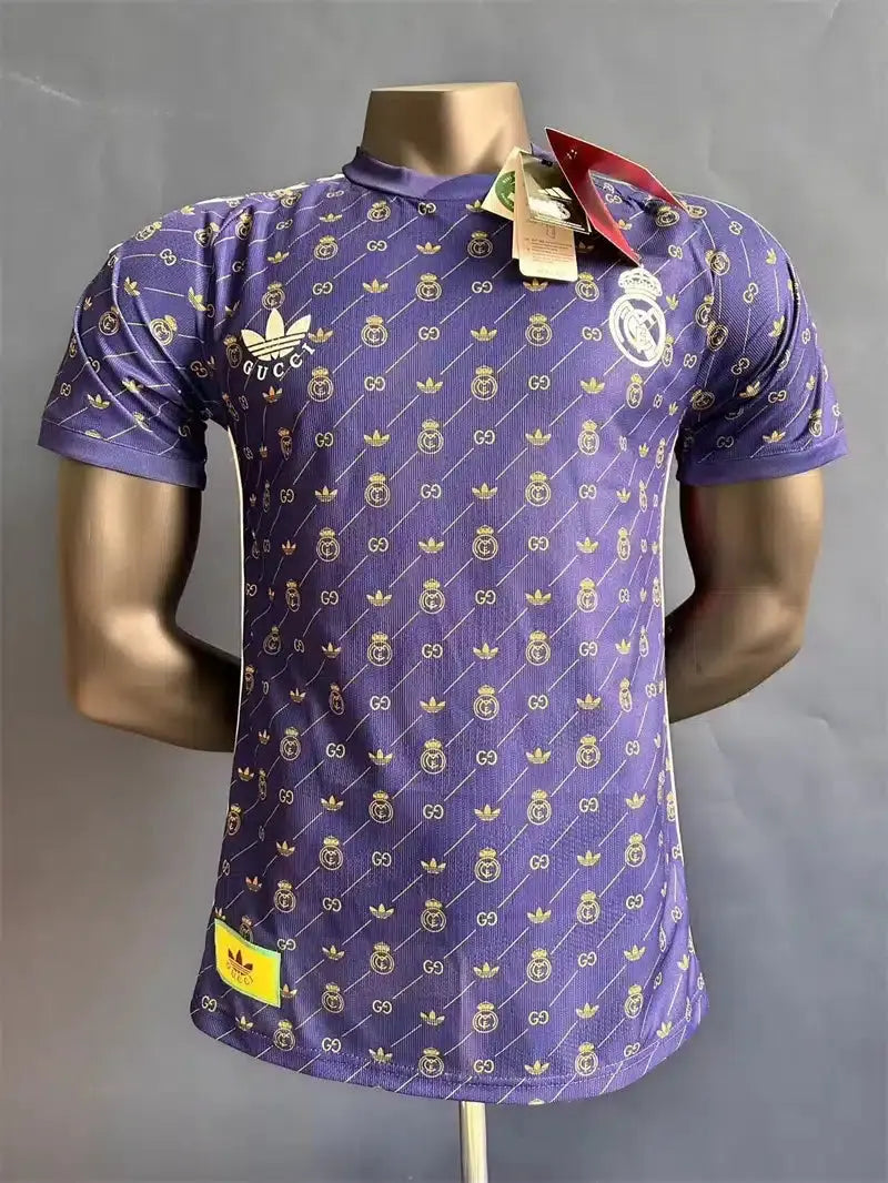 Real Madrid 24/25 Gucci Purple Kit  – Player version Retro-footballkits