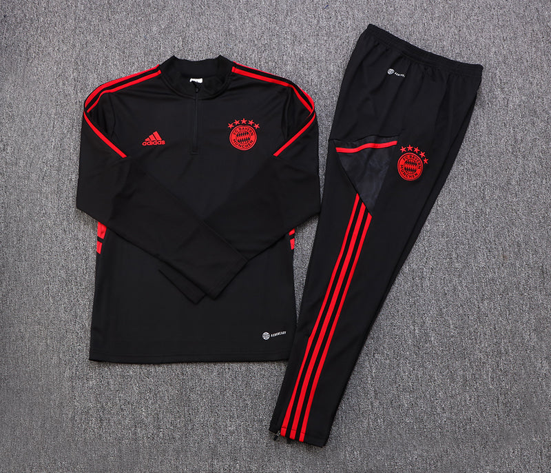 Bayern Munich 22-23 | Black | Tracksuit Retro-footballkits