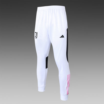 Juventus 23-24 | White | Tracksuit with Hat Retro-footballkits