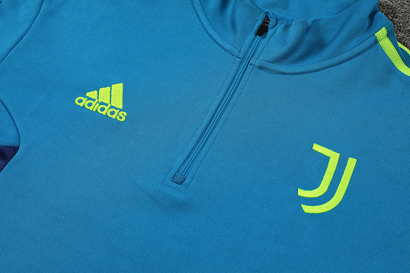 Juventus ‎22-23 | Blue | Tracksuit Retro-footballkits