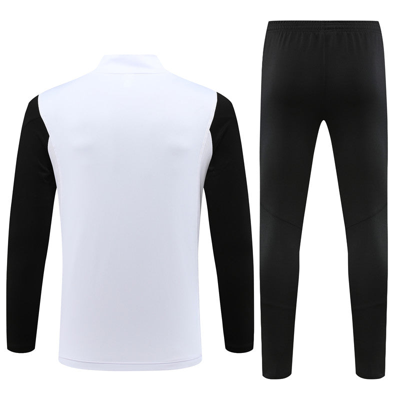 Juventus 23-24 | White | Tracksuit Retro-footballkits