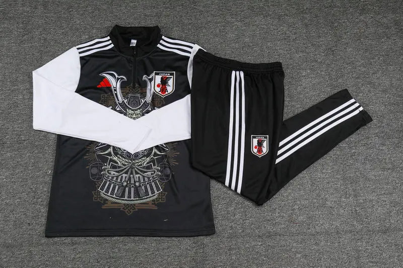 Japan  24-25 | Black Face Tracksuit Retro-footballkits