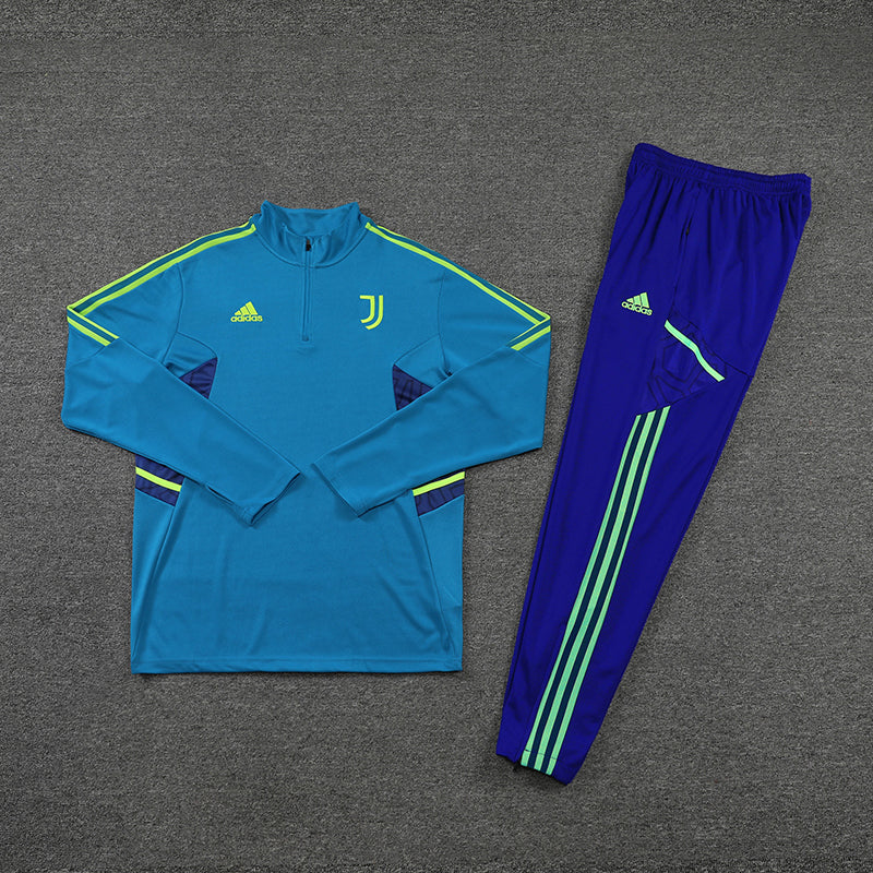 Juventus ‎22-23 | Blue | Tracksuit Retro-footballkits